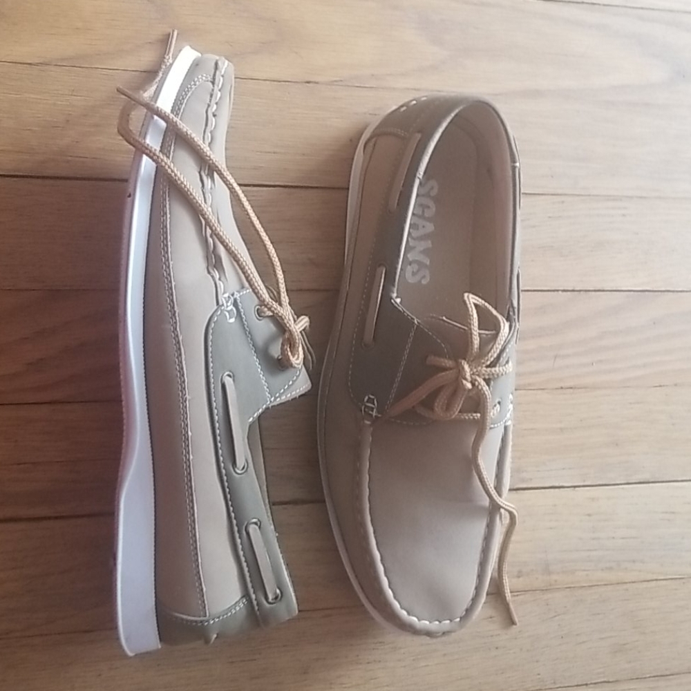 Boat shoes